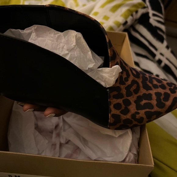 Ankle boots - Picture 4 of 4